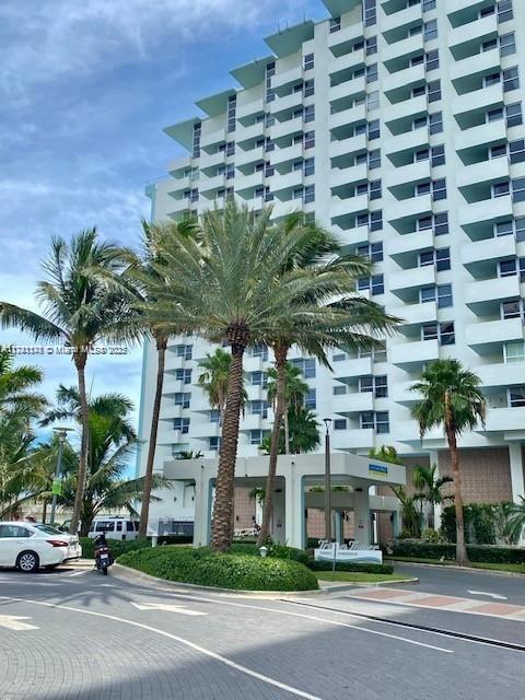 property at 2899 Collins Ave