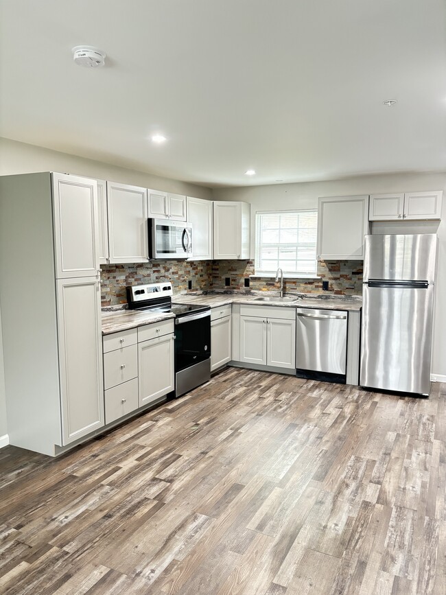 115 Washington St, Unit C