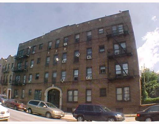 1429 35th St in Brooklyn, NY - Building Photo - Building Photo