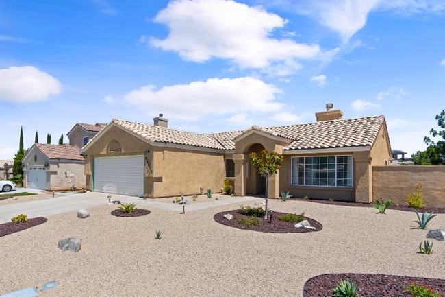 44884 Marge Pl in Temecula, CA - Building Photo - Building Photo