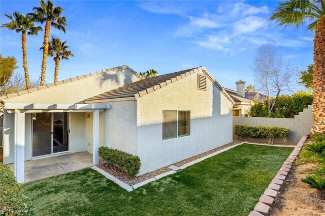 2721 Willow Basket Ln in Las Vegas, NV - Building Photo - Building Photo