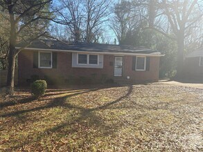 3301 Revolution Pk Dr in Charlotte, NC - Building Photo - Building Photo