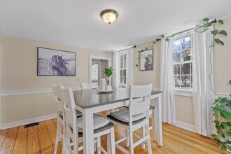 107 Boston Rd in Sutton, MA - Building Photo - Building Photo