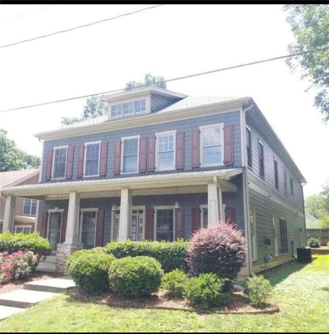 1520 Vassar Ave in College Park, GA - Building Photo - Building Photo
