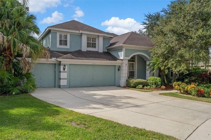 8403 Pine Thrust Way in Tampa, FL - Building Photo