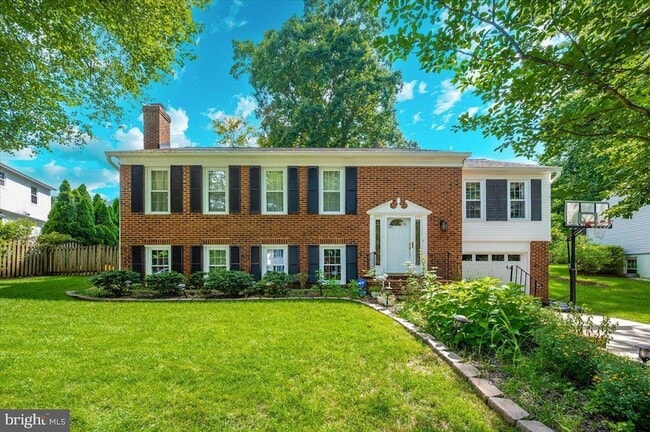 property at 4926 King David Blvd