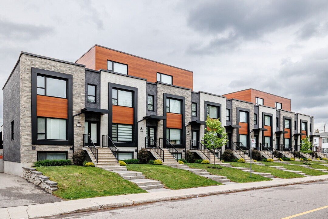 14527 Aumais Rue in Pierrefonds, QC - Building Photo