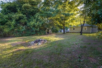 2111 Highland St in Charlotte, NC - Building Photo - Building Photo