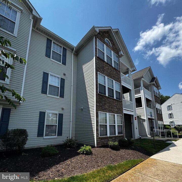 6413 Weatherby Ct in Frederick, MD - Building Photo