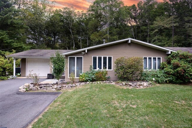 property at 34 Maple Brook Rd