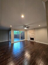 233 Litchfield Ln in Houston, TX - Building Photo - Building Photo
