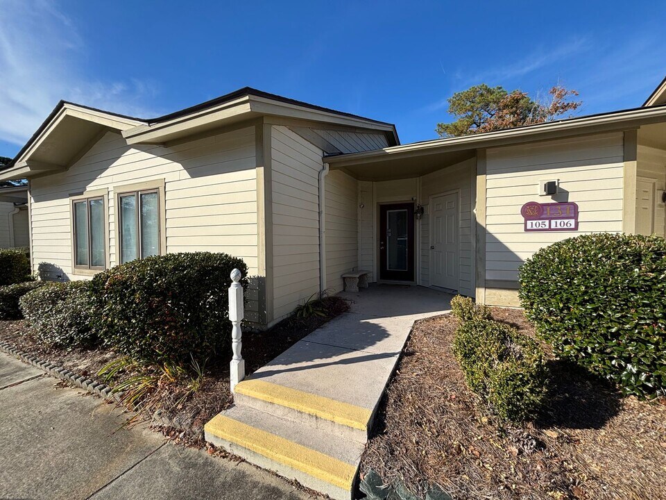 131 Longstreet Dr in Wilmington, NC - Building Photo