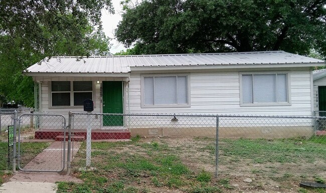 property at 1829 Santiago St
