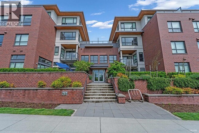 property at 7828 Granville St