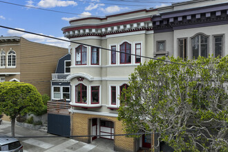 221-223 16th Ave in San Francisco, CA - Foto de edificio - Building Photo