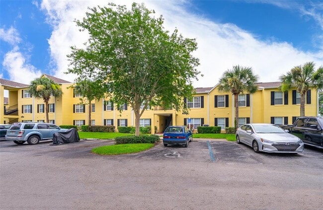 2059 Dixie Belle Dr in Orlando, FL - Building Photo - Building Photo