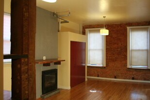 26 E Walnut St, Unit 1 in Lancaster, PA - Building Photo