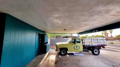 7400 N Meredith Blvd in Tucson, AZ - Building Photo - Building Photo