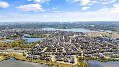 4207 Whispering Willow Way in Arlington, TX - Building Photo - Building Photo