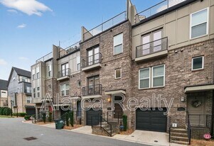 2727 Grand Union Way in Charlotte, NC - Building Photo