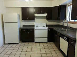 4997 N Plaza Amor in Tucson, AZ - Building Photo - Building Photo