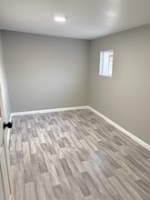 4172 Fenton Rd in Flint, MI - Building Photo - Building Photo