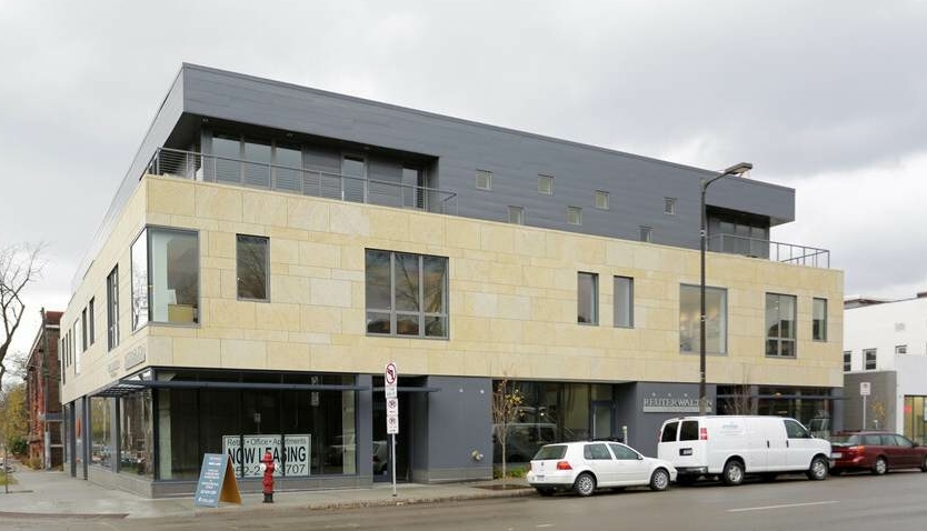 16Twenty in Minneapolis, MN - Building Photo