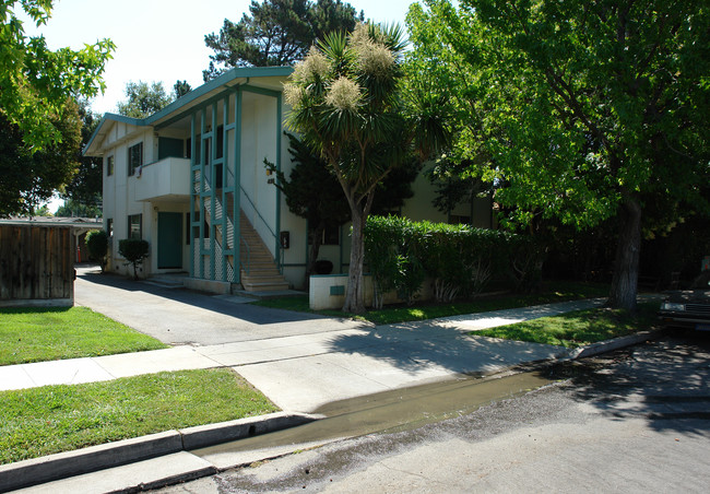 498 Doyle Rd in San Jose, CA - Building Photo - Building Photo