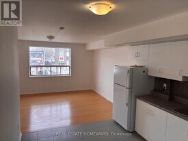 879A Wilson Ave in Toronto, ON - Building Photo