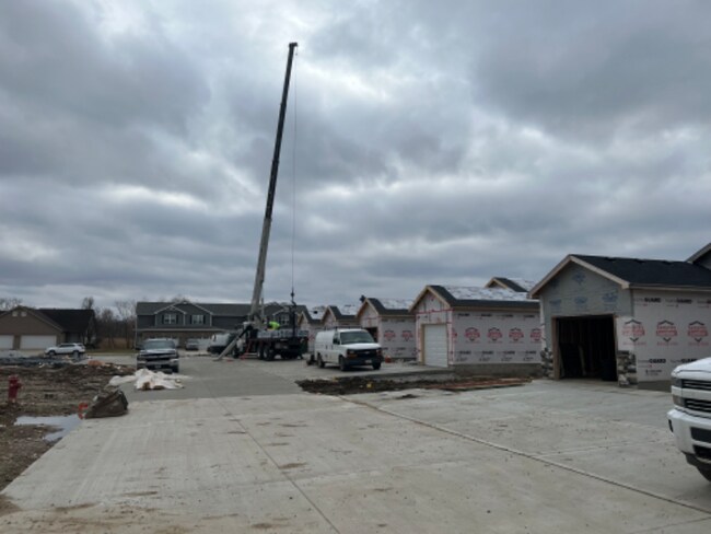 property at 465 Stewart Ct