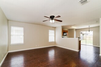 8415 Chalk Hill Cove in Converse, TX - Building Photo - Building Photo