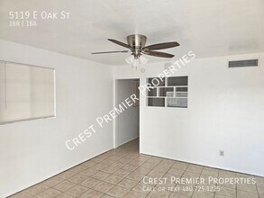 5119 E Oak St in Phoenix, AZ - Building Photo - Building Photo