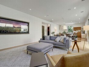1003 E 14th St in Austin, TX - Building Photo - Building Photo