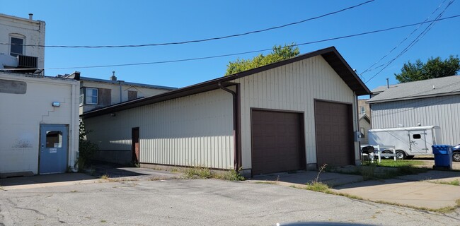 270 E 3rd St in Winona, MN - Building Photo - Building Photo