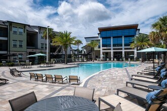 The Gathering at Arbor Greens in Newberry, FL - Foto de edificio - Building Photo