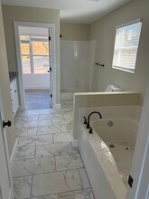 425 Grand Oaks Ln in Dahlonega, GA - Building Photo - Building Photo