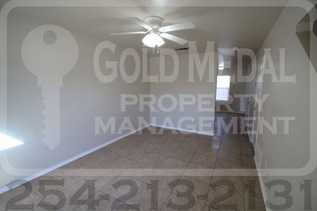 4001 Madison Dr in Killeen, TX - Building Photo - Building Photo