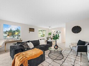 610 Aloha St in Seattle, WA - Building Photo - Building Photo