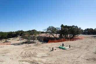 The Villas at Cardinal Hills in Austin, TX - Foto de edificio - Building Photo