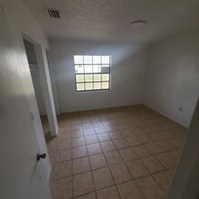 1504-1508 Peavy Ct in Lakeland, FL - Building Photo - Building Photo