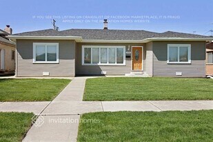 7720 Mason Ave in Burbank, IL - Building Photo