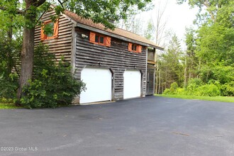 328 Joslyn School Rd in East Berne, NY - Building Photo - Building Photo