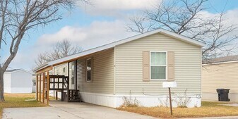 6 Northglen Dr in Billings, MT - Building Photo