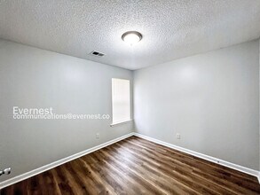 1036 Cambrain Cove in Memphis, TN - Building Photo - Building Photo