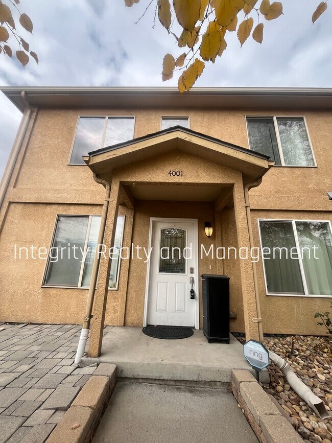 4001 E 16th Ave in Denver, CO - Building Photo - Building Photo