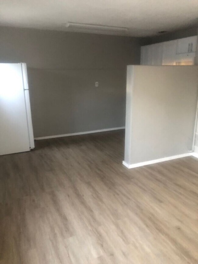 328 Texas St SE-Unit -328 Texas SE in Albuquerque, NM - Building Photo - Building Photo