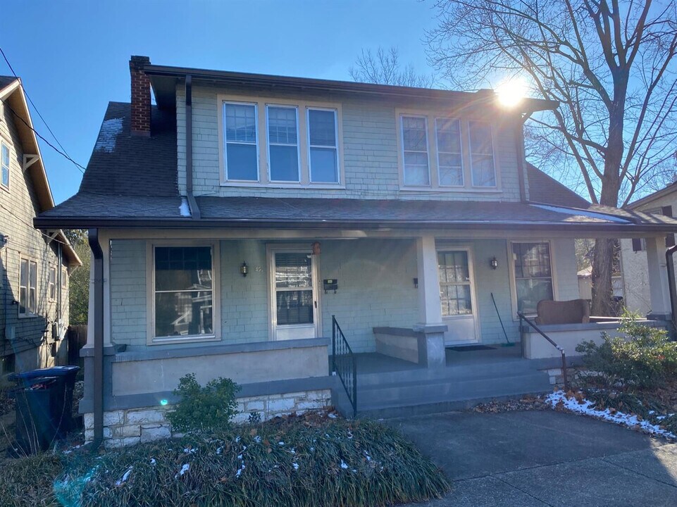 423 Steele St in Frankfort, KY - Building Photo