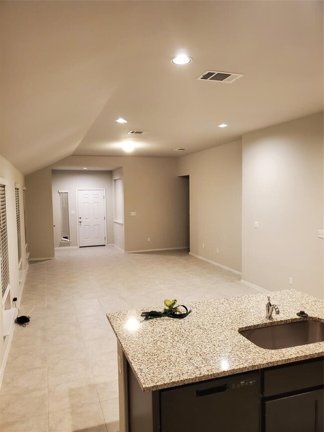 129 Bright Flora Ln in Maxwell, TX - Building Photo - Building Photo