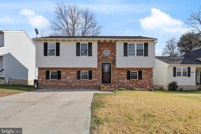 property at 7867 Pepperbox Ln