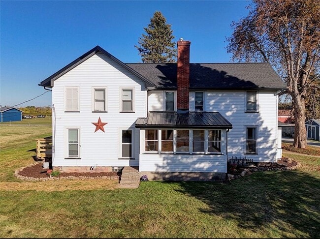 property at 958 Manitou Rd